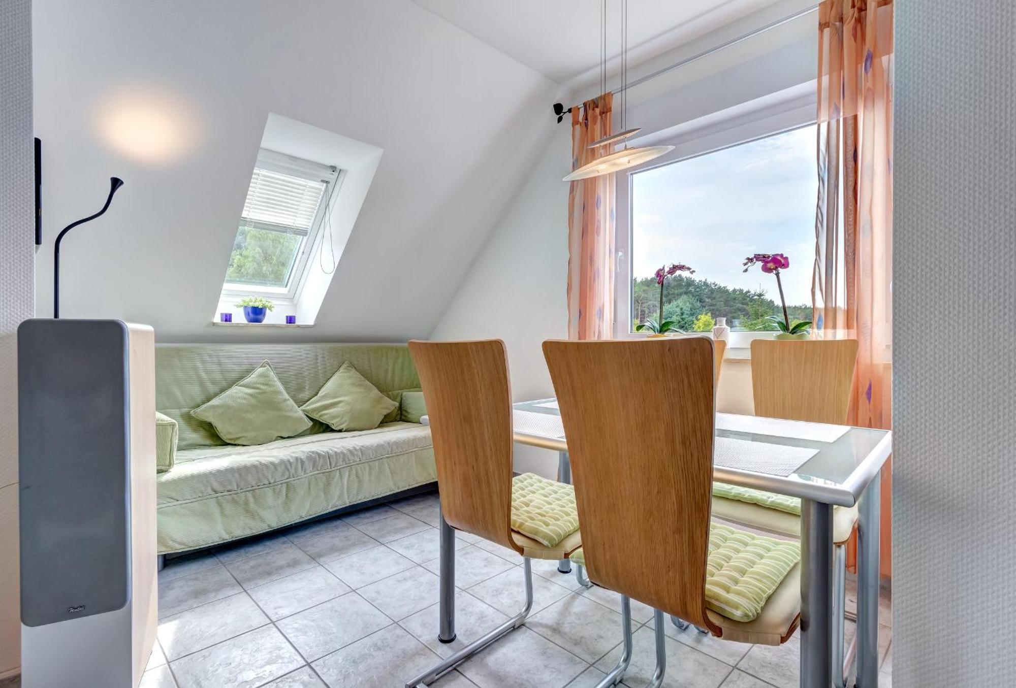 Ferienwohnung Jannek ツェンピン エクステリア 写真